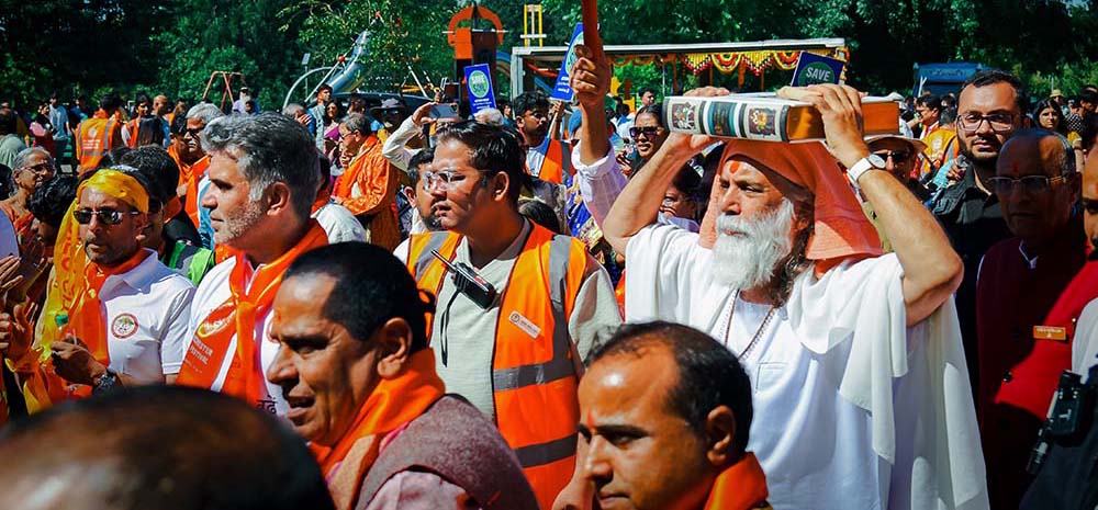 GIEO Gita Uk Shobha yatra Manchaster gita festival 2025